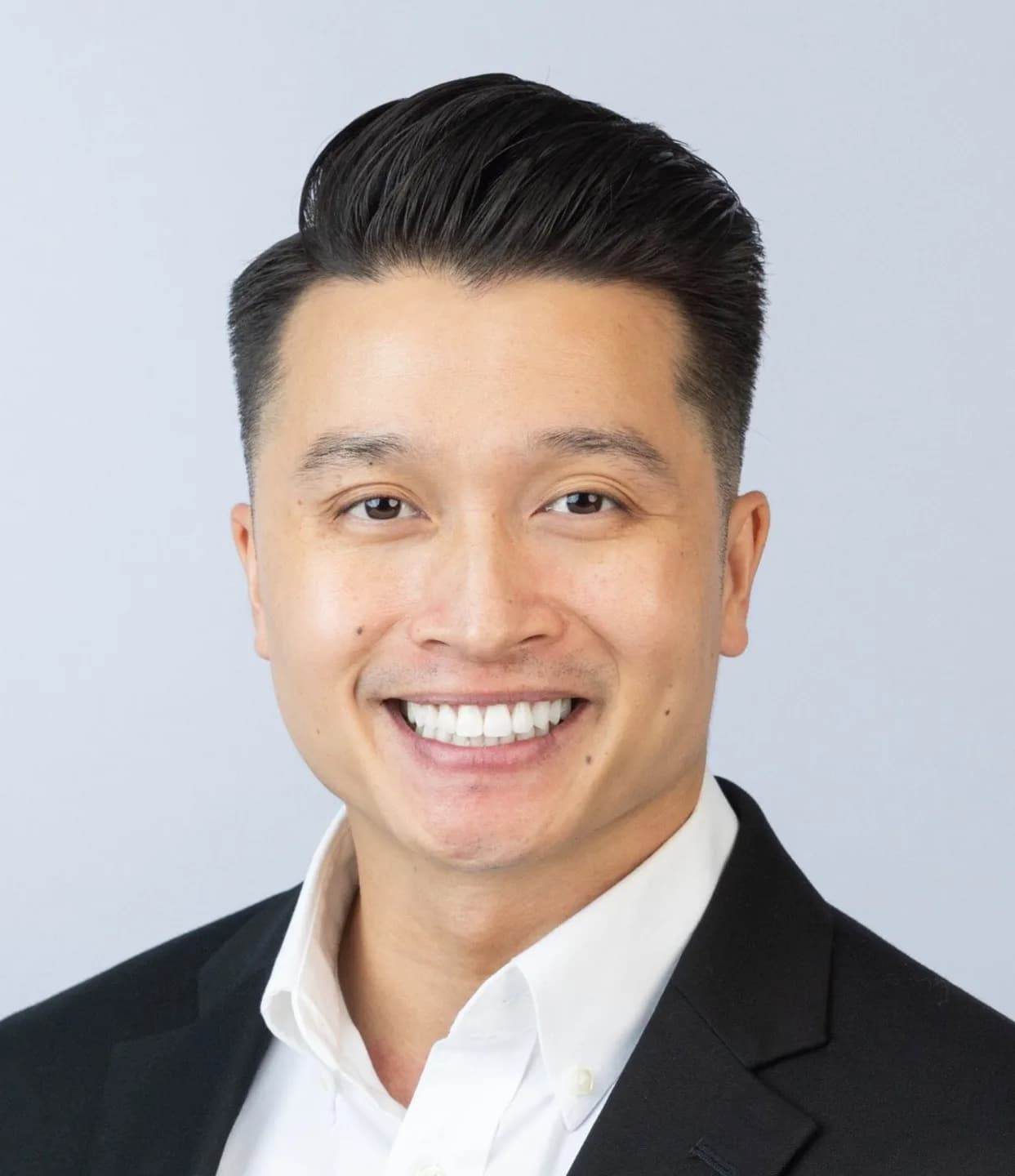 Headshot of Dr. Nathan Ngo, medical director at Exist Centers.